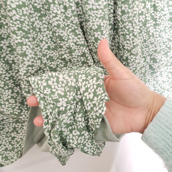 Shy & Sparrow Green Floral Pattern Spaghetti Strap Short Romper Size XL - Picture 11 of 16